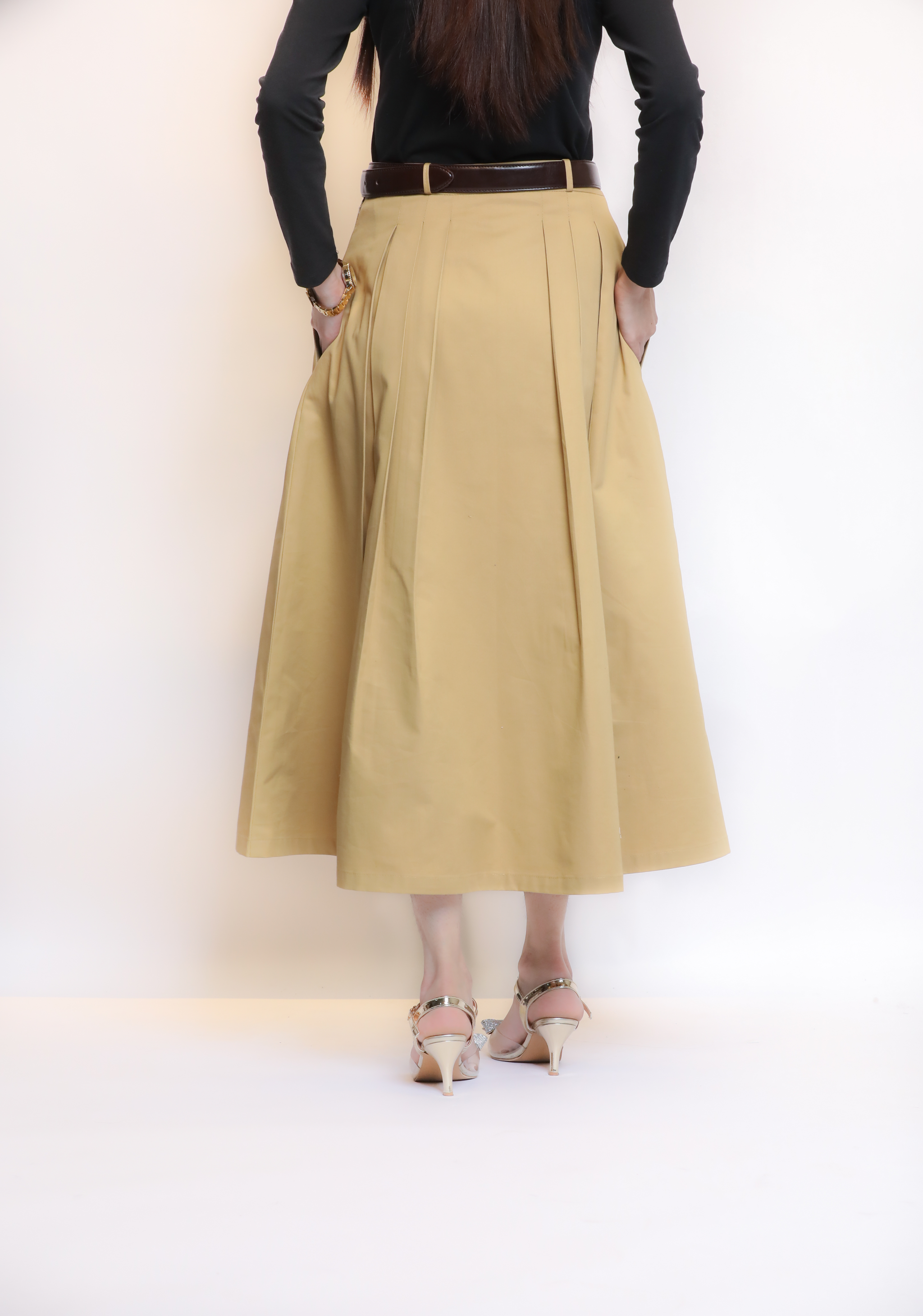 Pleated long Skirt