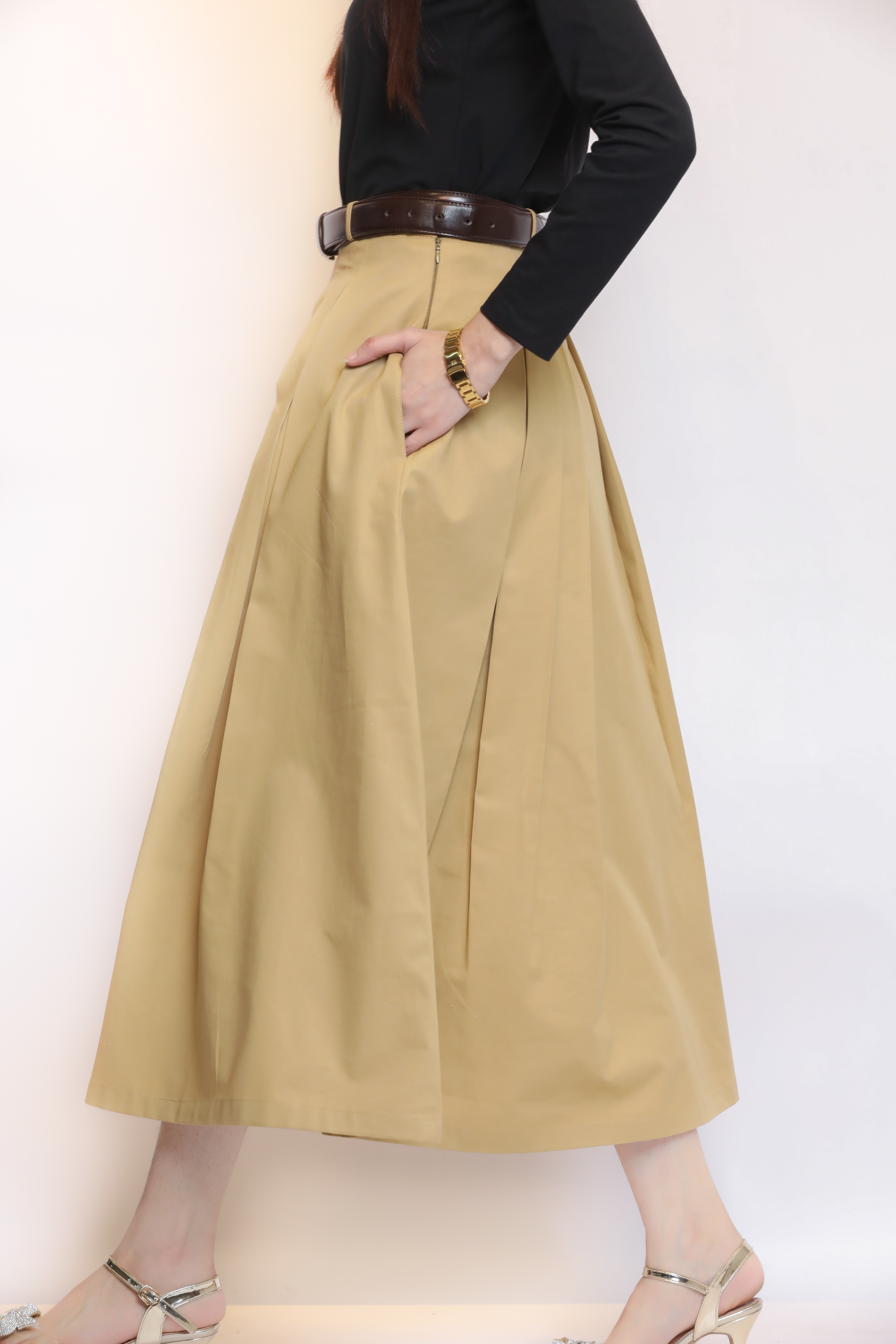 Pleated long Skirt